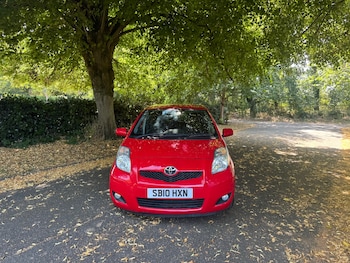 Used Toyota Yaris 2010 for sale - 79311746: Photo
