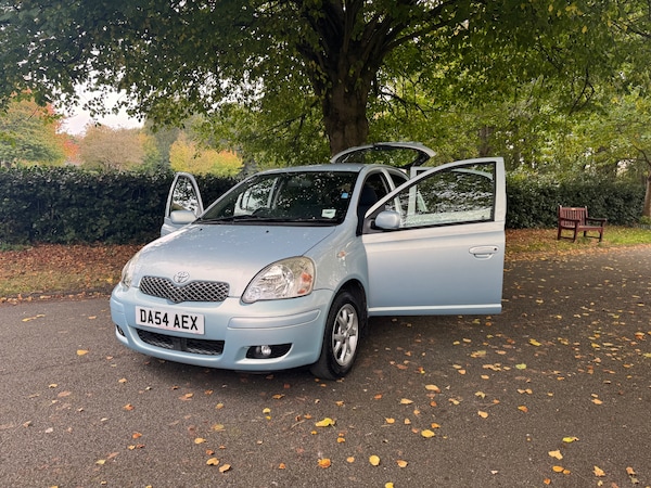 Used Toyota Yaris 2004 for sale - 76281838: Photo 10