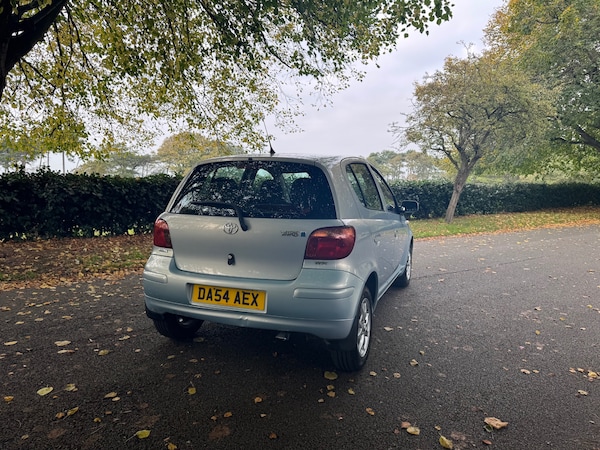 Used Toyota Yaris 2004 for sale - 76281838: Photo 7