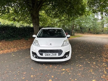 Used Peugeot 107 2014 for sale - 79721371: Photo