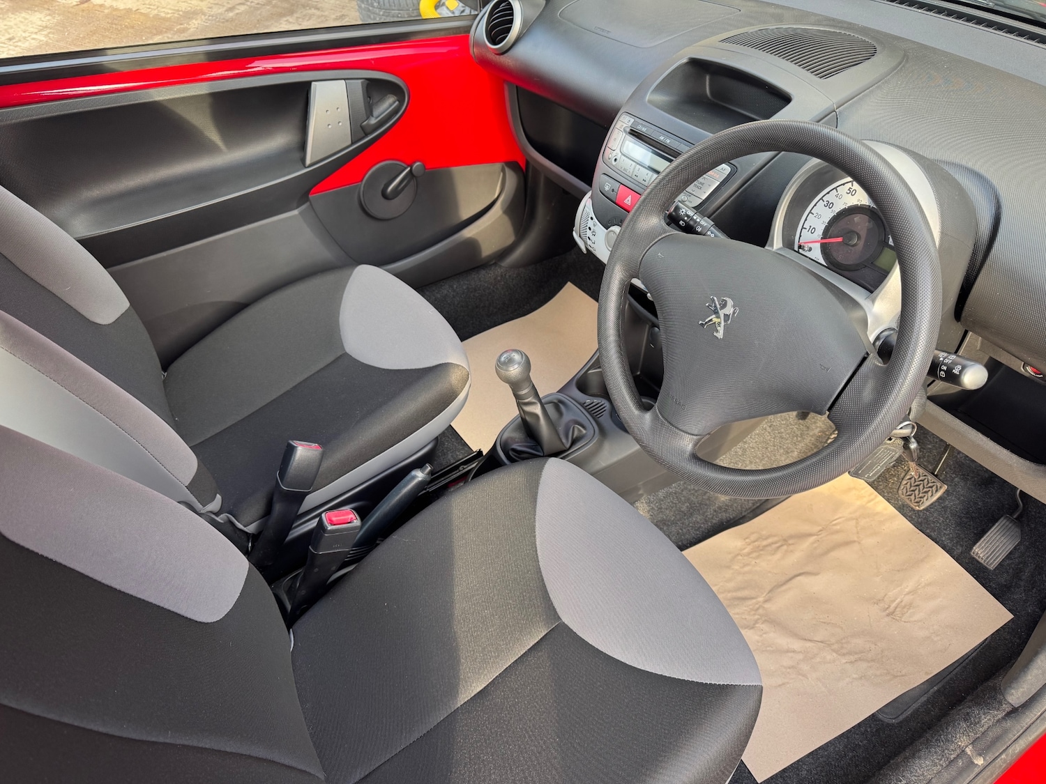 Used Peugeot 107 2014 for sale - 77493681: Photo 17