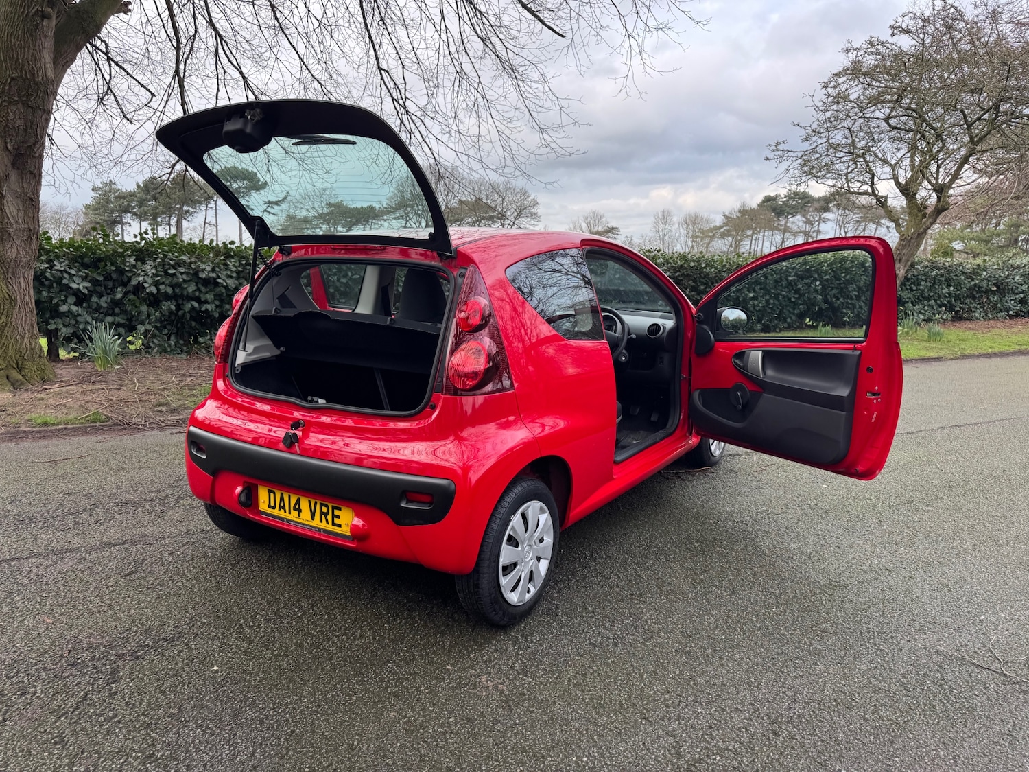 Used Peugeot 107 2014 for sale - 77493681: Photo 9