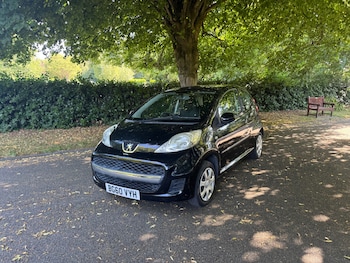 Used Peugeot 107 2010 for sale - 79140715: Photo