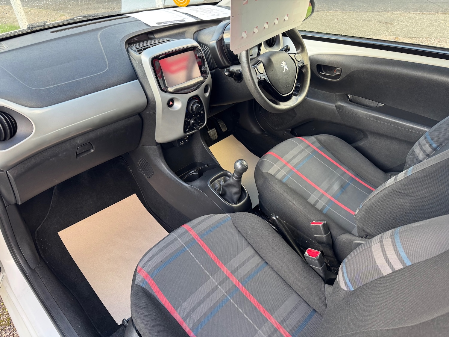 Used Peugeot 108 2014 for sale - 77085452: Photo 13