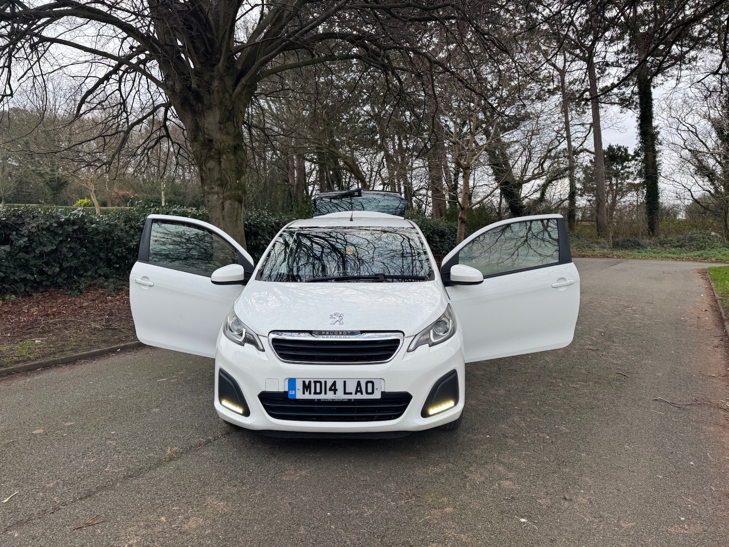 Used Peugeot 108 2014 for sale - 77085452: Photo 8