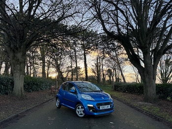 2012 (12) - 1.0 Allure 3dr