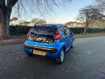 Used Peugeot 107 2012 for sale - 76640422: Photo