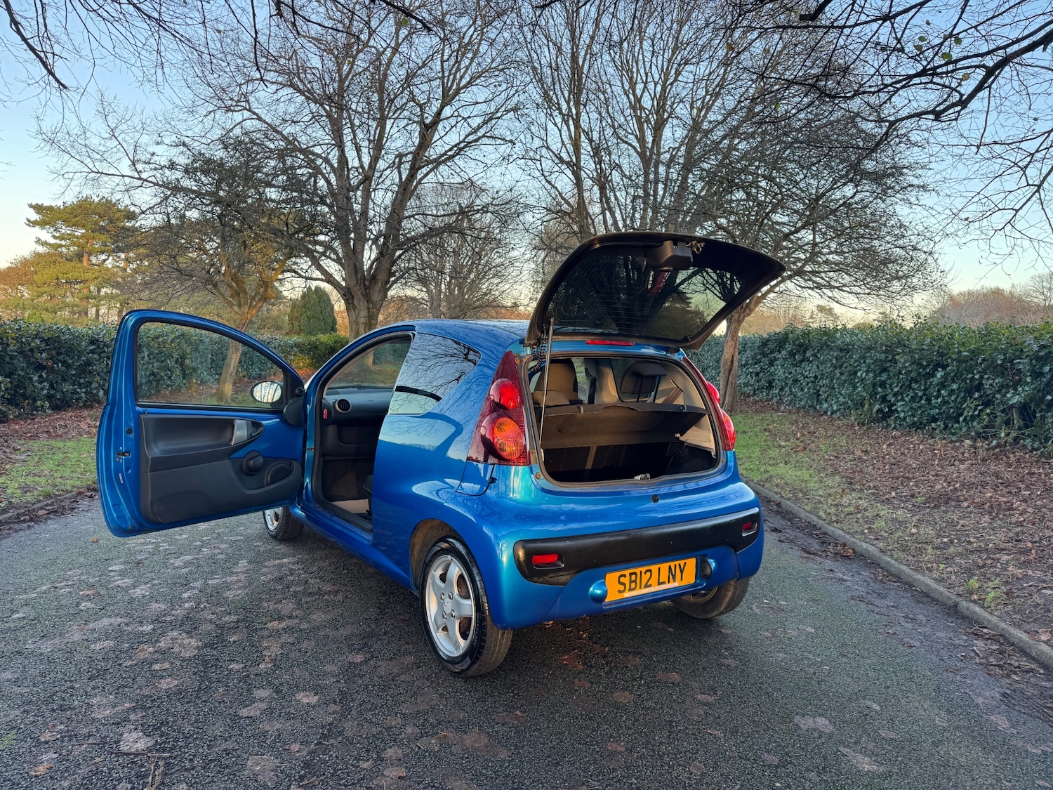 Used Peugeot 107 2012 for sale - 76640422: Photo 5