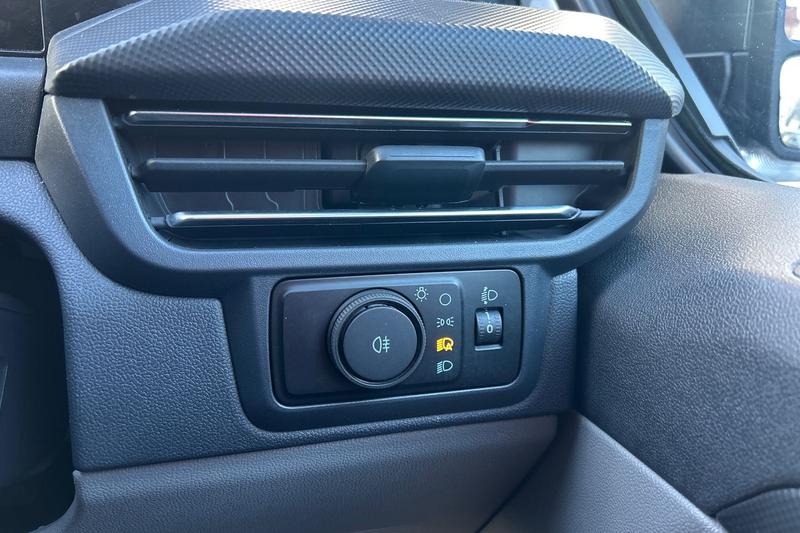 Used Ford Transit Custom 2024 for sale - 76858772: Photo 33