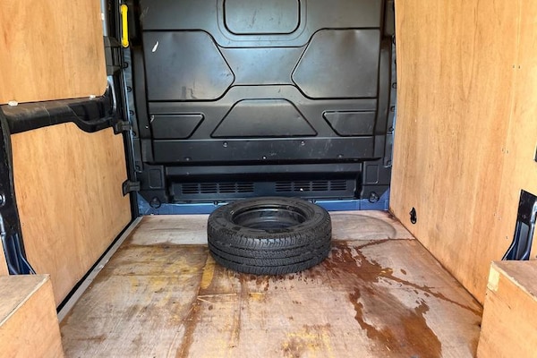 Used Ford Transit 2023 for sale - 76209299: Photo 23
