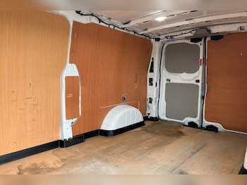 Used Ford Transit Custom 2024 for sale - 79469596: Photo