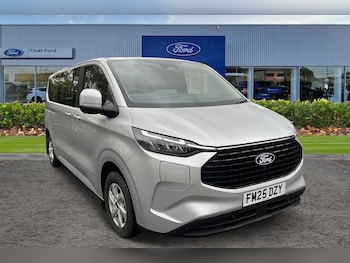 Used Ford Tourneo Custom 2025 for sale - 76580799: Photo