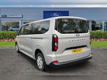 Used Ford Tourneo Custom 2025 for sale - 76580799: Photo