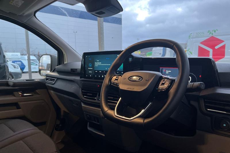 Used Ford Transit Custom 2025 for sale - 77152124: Photo 14