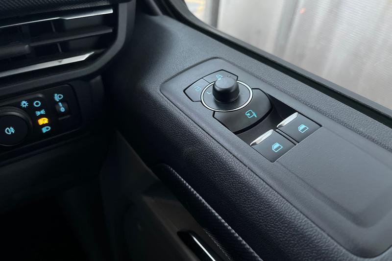 Used Ford Transit Custom 2025 for sale - 77152124: Photo 16