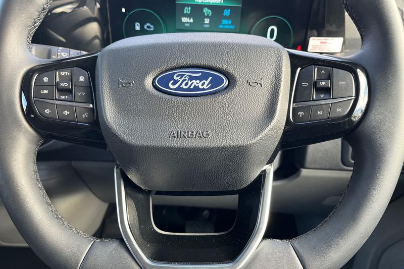 Used Ford Tourneo Custom 2025 for sale - 76710170: Photo 8