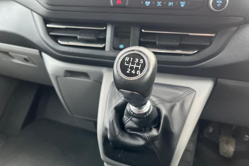 Used Ford Transit Custom 2024 for sale - 76568498: Photo 17