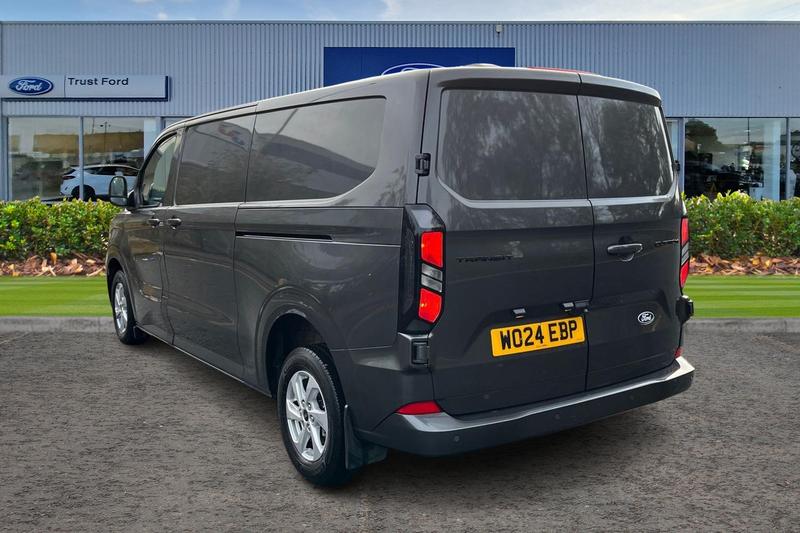 Used Ford Transit Custom 2024 for sale - 76568498: Photo 2
