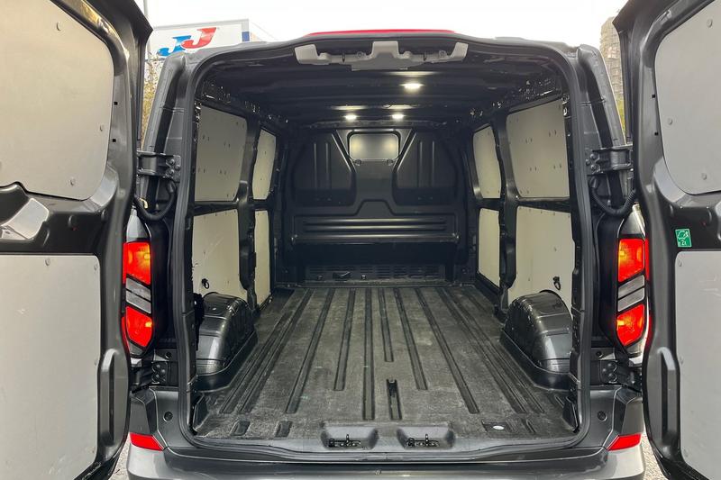Used Ford Transit Custom 2024 for sale - 76568498: Photo 5