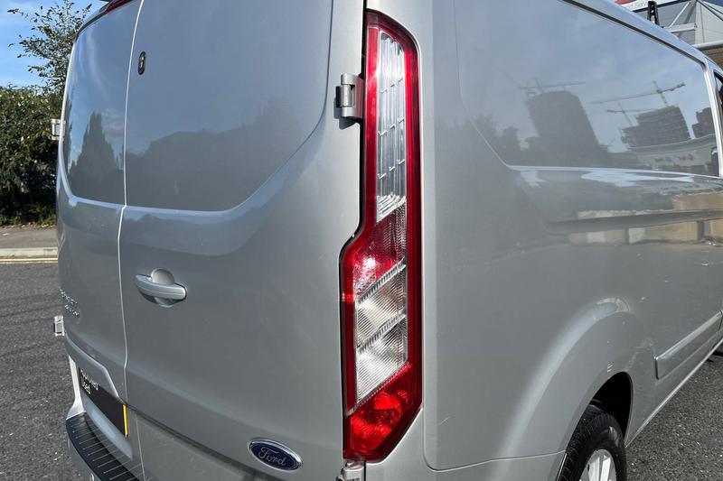 Used Ford Transit Custom 2022 for sale - 76355530: Photo 26