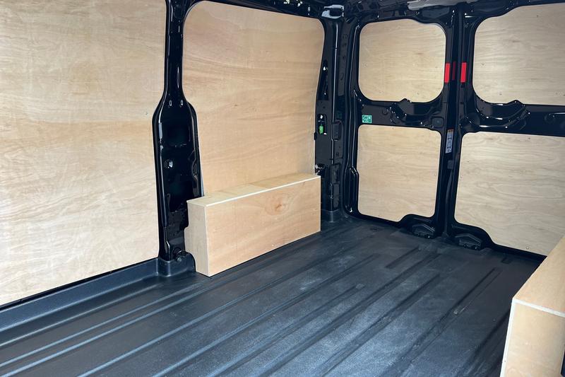 Used Ford Transit Custom 2025 for sale - 77951280: Photo 4