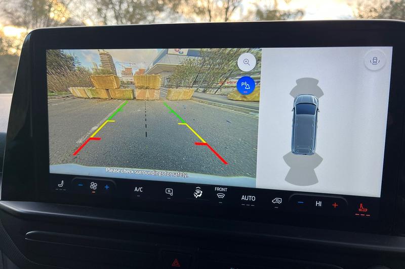 Used Ford Transit Custom 2024 for sale - 77248679: Photo 17