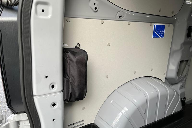 Used Ford Transit Custom 2025 for sale - 77187015: Photo 31