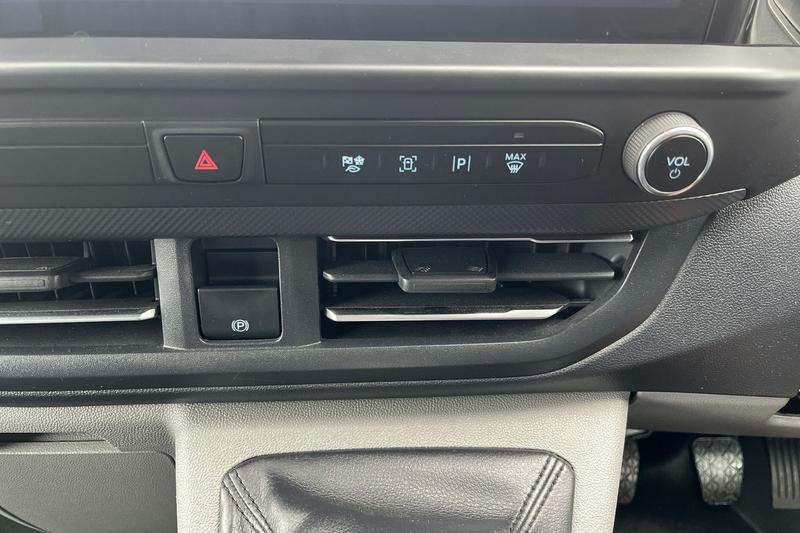 Used Ford Transit Custom 2023 for sale - 77248619: Photo 14