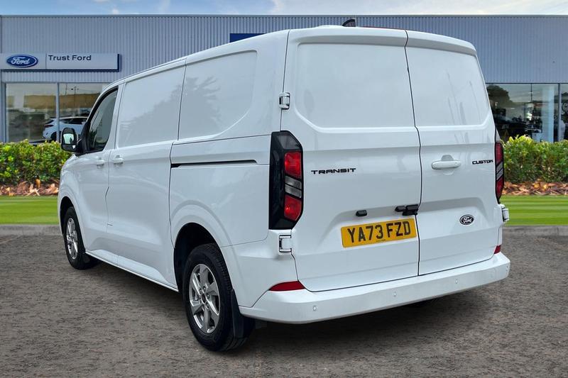 Used Ford Transit Custom 2023 for sale - 77248619: Photo 2