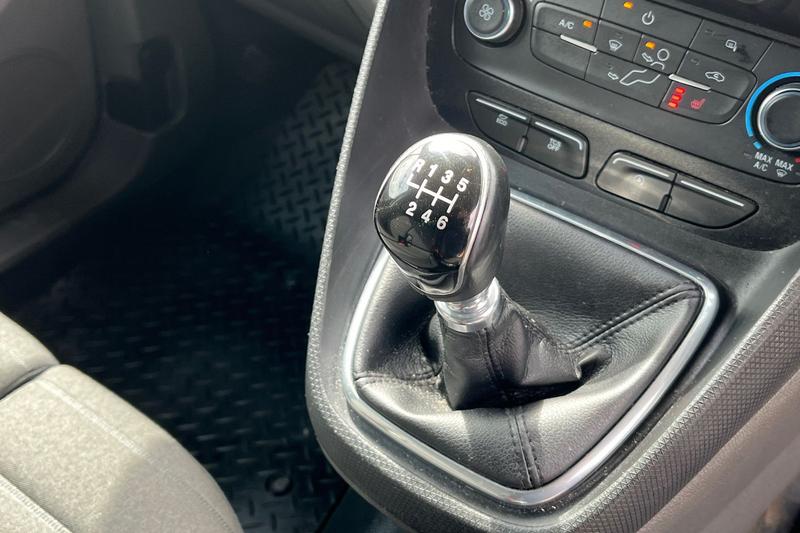 Used Ford Transit Connect 2019 for sale - 78166309: Photo 39