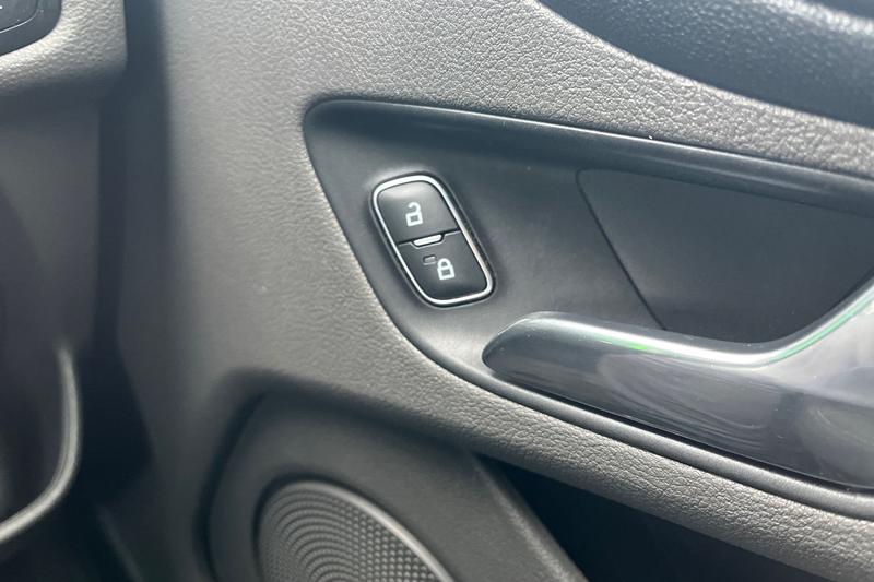 Used Ford Transit Custom 2022 for sale - 76734670: Photo 16