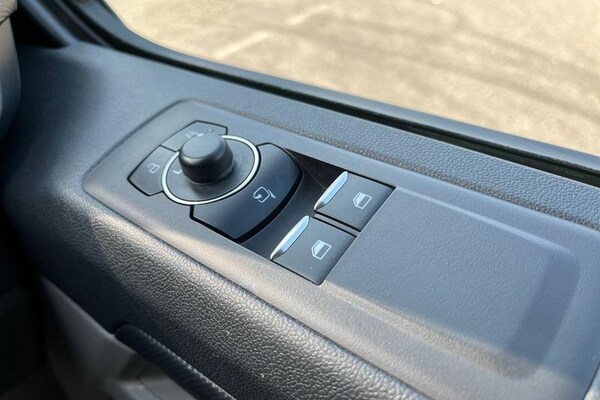 Used Ford Transit Custom 2024 for sale - 75667690: Photo 16