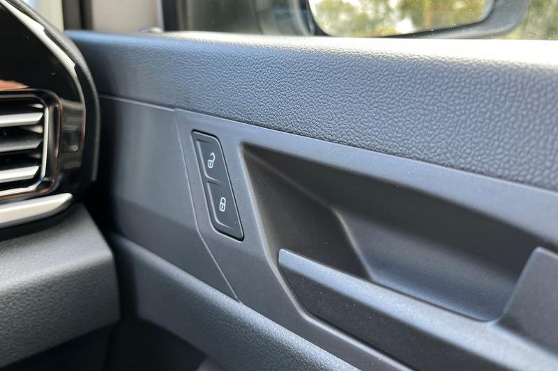 Used Ford Transit Connect 2025 for sale - 76359735: Photo 17