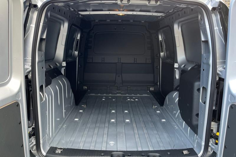 Used Ford Transit Connect 2025 for sale - 76359735: Photo 5