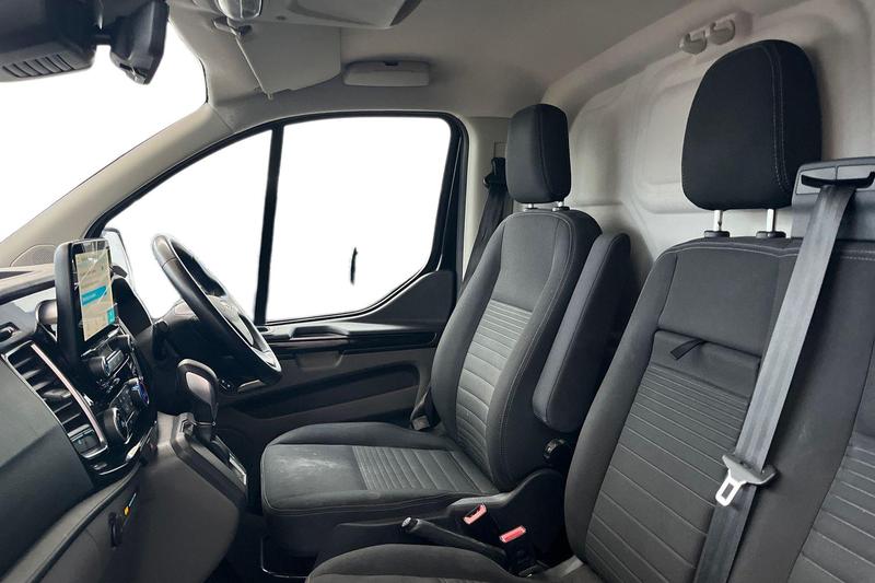 Used Ford Transit Custom 2022 for sale - 76355529: Photo 10