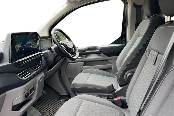 Used Ford Transit Custom 2024 for sale - 75627526: Photo 10