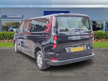 Used Ford Tourneo Custom 2025 for sale - 76405336: Photo