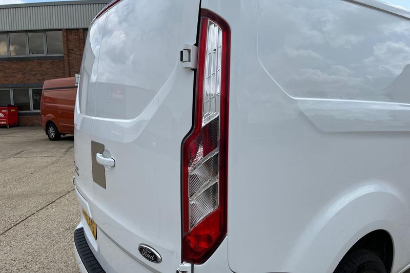 Used Ford Transit Custom 2021 for sale - 78087756: Photo 25