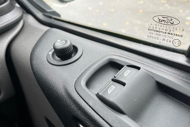 Used Ford Transit Custom 2022 for sale - 76767086: Photo 16