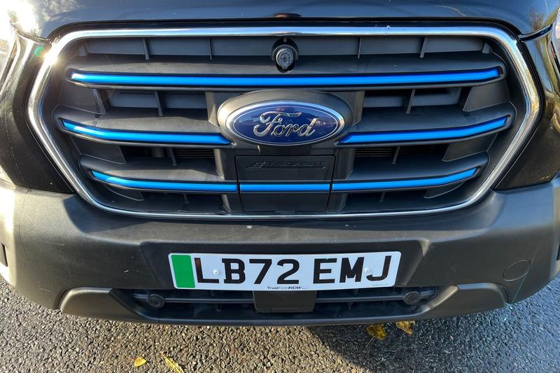 Used Ford E-Transit 2022 for sale - 76830304: Photo 21