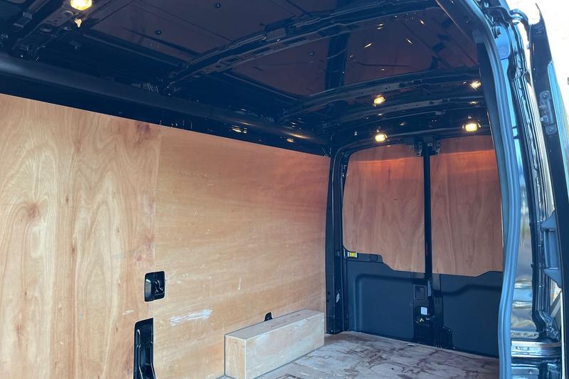 Used Ford E-Transit 2022 for sale - 76830304: Photo 24