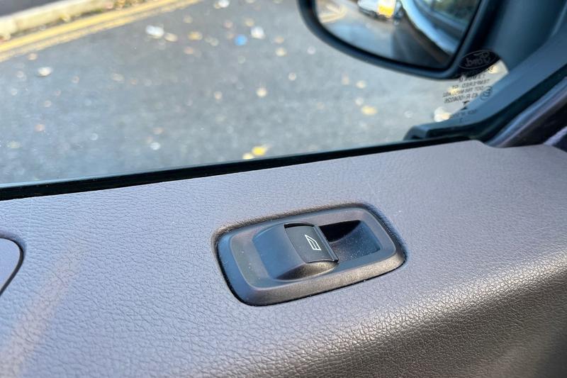 Used Ford E-Transit 2022 for sale - 76830304: Photo 26