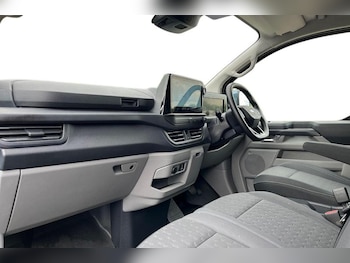 Used Ford Transit Custom 2025 for sale - 78520103: Photo