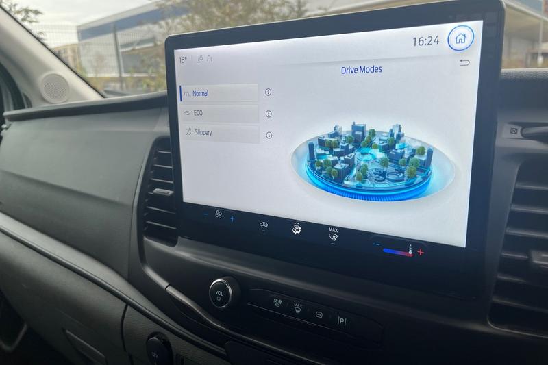 Used Ford Transit 2025 for sale - 76394115: Photo 38