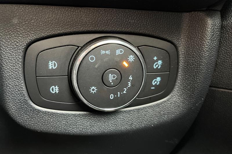 Used Ford Transit Courier 2024 for sale - 76355539: Photo 15
