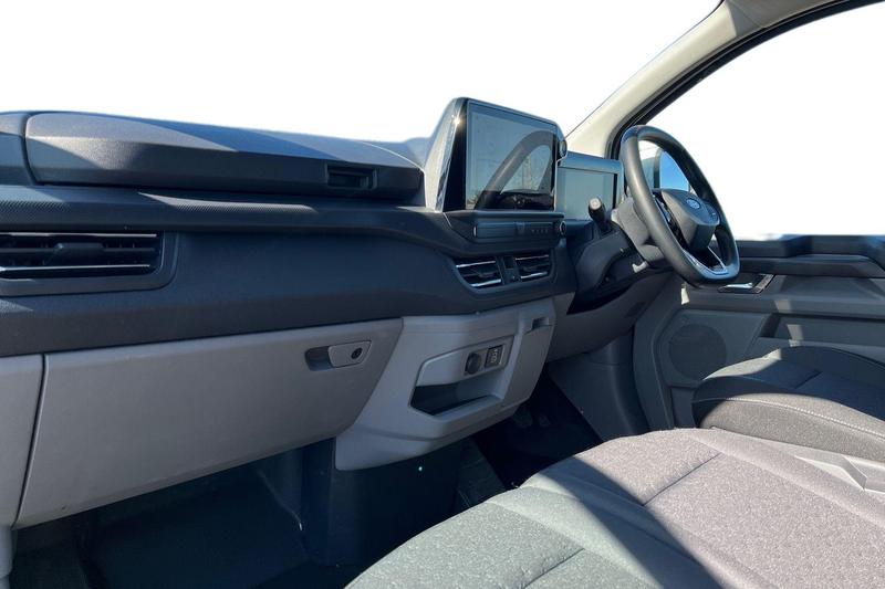 Used Ford Transit Custom 2024 for sale - 77951276: Photo 3