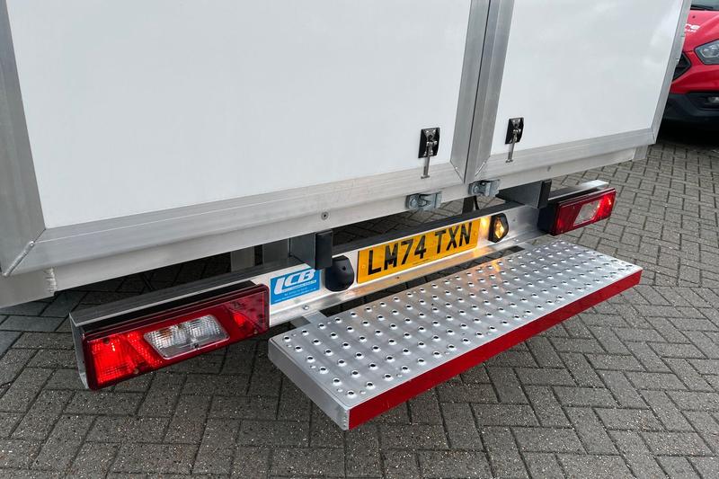 Vehicle 33