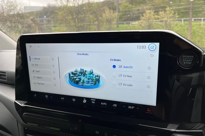 Used Ford Tourneo Custom 2025 for sale - 78042882: Photo 17