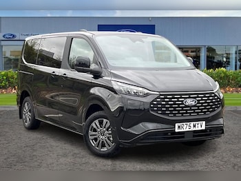 Used Ford Tourneo Custom 2025 for sale - 78042882: Photo