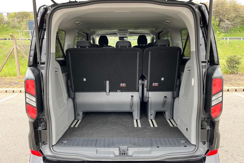 Used Ford Tourneo Custom 2025 for sale - 78042882: Photo 6